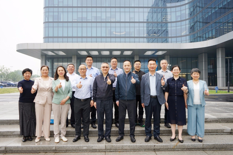 上實集團領導到我公司調研